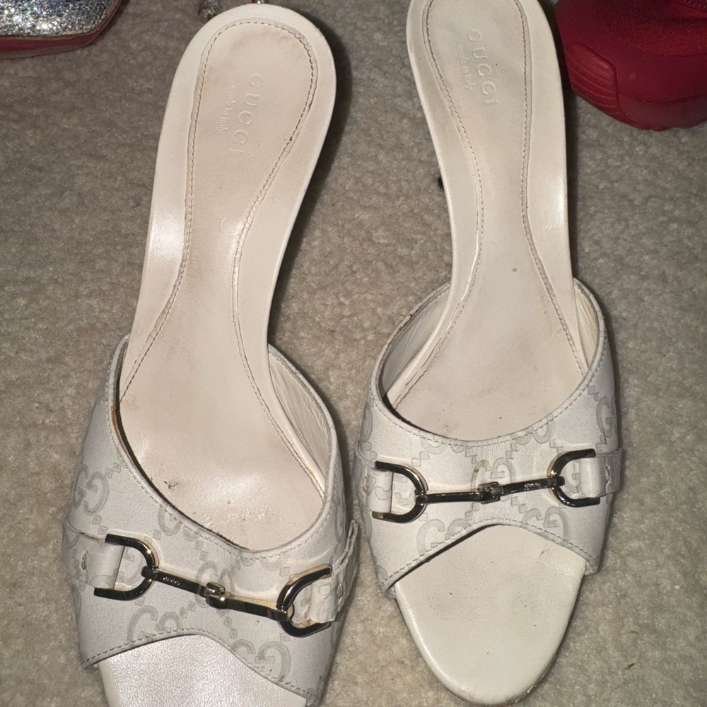 Gucci White Women's kitten heels